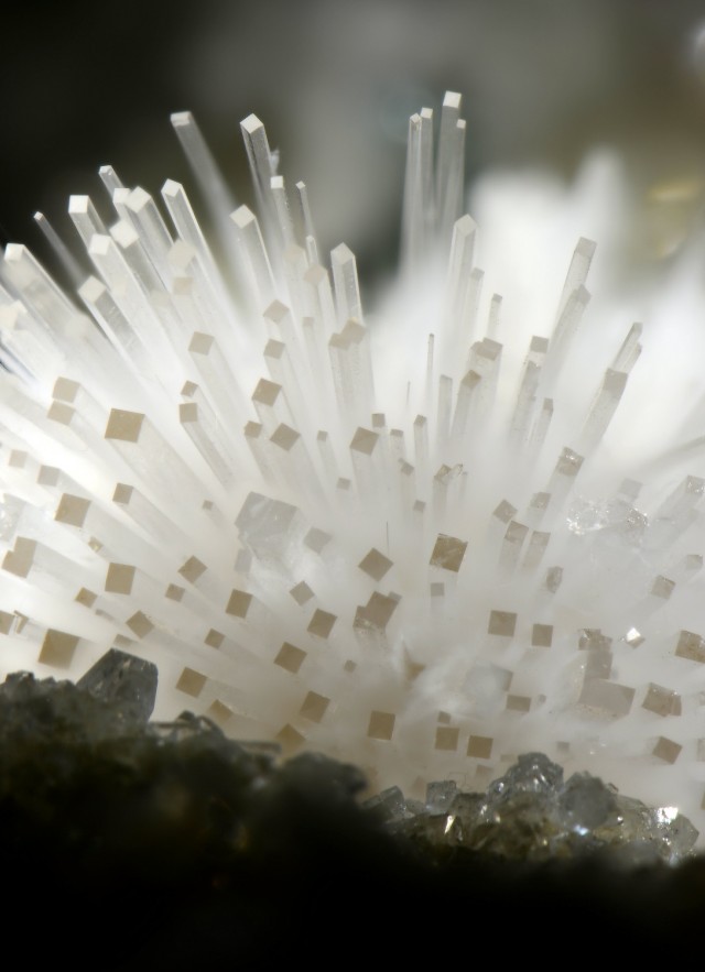 mesolite, radiating crystals